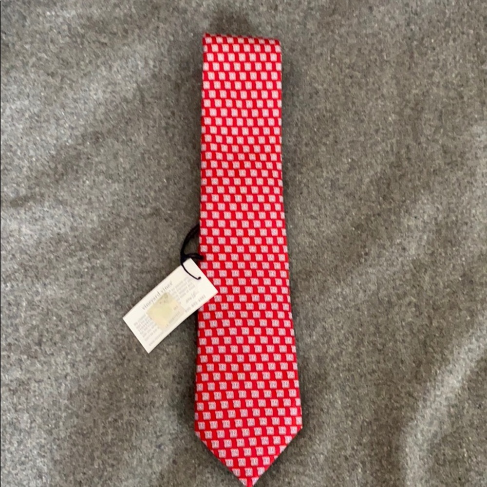 VINEYARD VINES NY Giants Necktie NWT 100% Silk